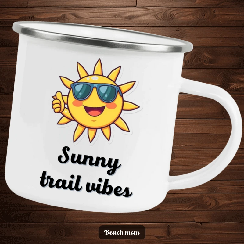 Funny Sun Camping Mug: A smiling sun in sunglasses gives a thumbs up, ideal for outdoor drinks.